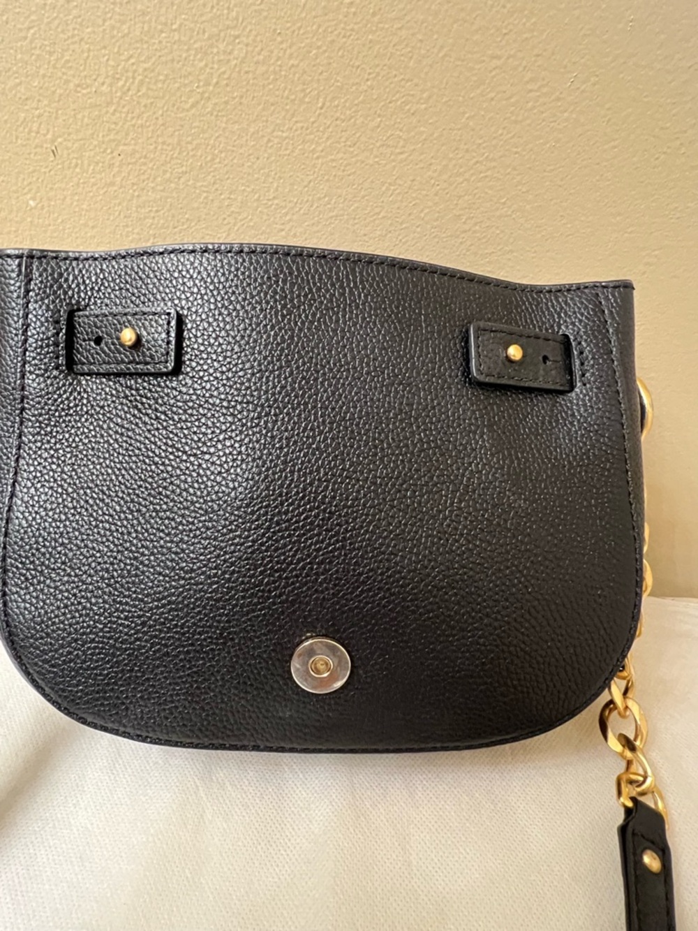 Tory Burch Leather Flap Crossbody with EUC - Picture 6 of 17